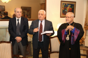 В посольстве Армении в Тегеране состоялась презентация энциклопедии «Иран»
