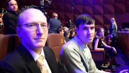 Владимир Медейко и Андрей Корольков на церемонии вручения «Премии Рунета — 2017» (23 ноября 2017 года)