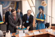 Презентация второго тома энциклопедии «Сакральный Казахстан» (21 февраля 2019 года)