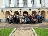 Групповая фотография участников вики-конференции 2012 года