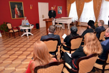 Алексей Ясинский выступает на презентации «Энциклопедии Угличского края» (28 марта 2014 года)