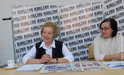 Анэтта Сидорова (слева) и Ольга Пислегова. Фото: Татьяна Кузьмина («Известия Удмуртской Республики»)