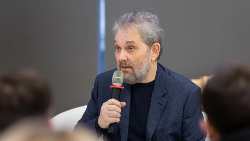 Сергей Кравец выступает на презентации портала БРЭ в Российской академии образования (РАО) (14 декабря 2023 года)