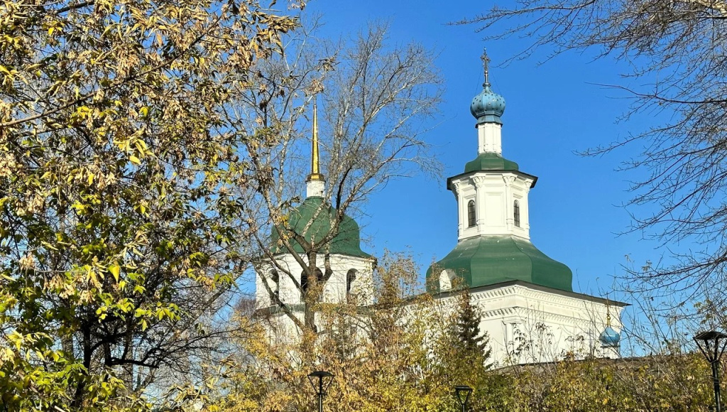 Собор иконы Божией Матери Знамение в Знаменском монастыре (г. Иркутск, ул. Ангарская, д. 14)