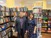 Передача «Популярной энциклопедии» издательства «Терра» в Одинцовскую городскую библиотеку №1 (14 ноября 2019 года)