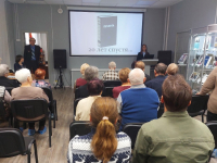 Начало мероприятия к 20-летию выпуска издания «Печенга: опыт краеведческой энциклопедии» (18 октября 2025 года). Фото: Историко-краеведческий музей Печенгского муниципального округа