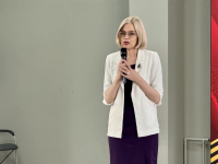 Виктория Бессонова на презентации энциклопедического издания «Забайкальцы — герои Отечества: к 80-летию Великой Победы» (23 декабря 2025 года). Фото: Официальный портал Забайкальского края