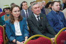 На презентации энциклопедического справочника «Татары Узбекистана» (23 апреля 2025 года). Фото: Расих Фасхутдинов/«Татар-информ»