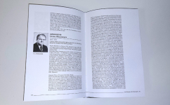 Страницы 344-345 третьего тома справочно-энциклопедического издания «Народные артисты СССР: биографии» (2025). Фото: VK-страница Сергея Николаева