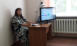 Эльмира Галимова выступает на Всероссийском совещании «Российская региональная энциклопедистика на современном этапе» (28 мая 2025 года). Фото: Алексей Раздорский