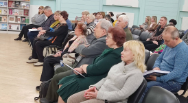 Участники и зрители презентации второго издания «Балаковской народной энциклопедии» (10 марта 2026 года). Фото: Саратовская ОУНБ