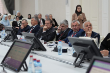 На презентации проекта «Рувики» во время «Айдамировских чтений — 2026» (15 апреля 2026 года). Фото: ЧГПУ