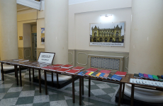 Выставка книжной продукции НЦ «Азербайджанская национальная энциклопедия» в здании президиума НАНА (январь 2026 года). Фото: НАНА