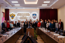 Участники конференции «Цифровизация языков народов России: масштабирование опыта и перспективы» (16 апреля 2026 года). Фото: МарГУ