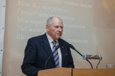 Геннадий Пивняк на презентации «Шевченковской энциклопедии» в НТУ «Днепровская политехника» (6 февраля 2018 года)