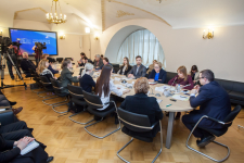 Презентация англо-русской топонимической энциклопедии Петербурга в Президентской библиотеке имени Б. Н. Ельцина (9 февраля 2018 года)