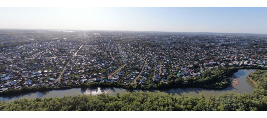 Вид на Рубцовск и реку Алей (2021)