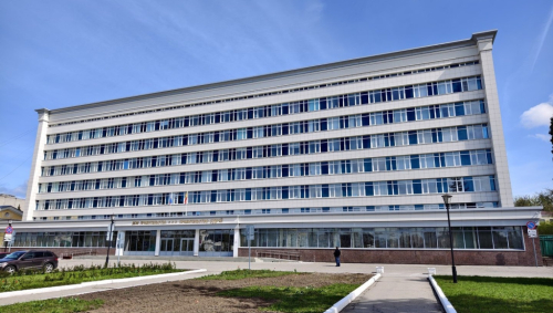 Дом правительства в Чебоксарах (Чувашская Республика, г. Чебоксары, Президентский бул., д. 17)